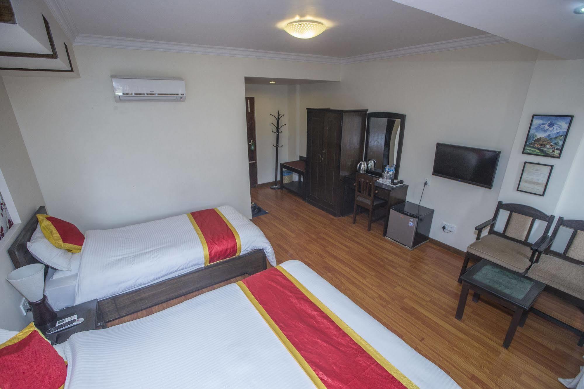 Hotel Mums Home Kathmandu Exterior foto